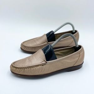 Sas womens loafers size 9.5